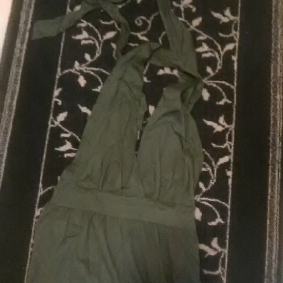 NEW Lg 40 bust waist 31/32 GREEN HALTER JUMPSUIT - Picture 5 of 5